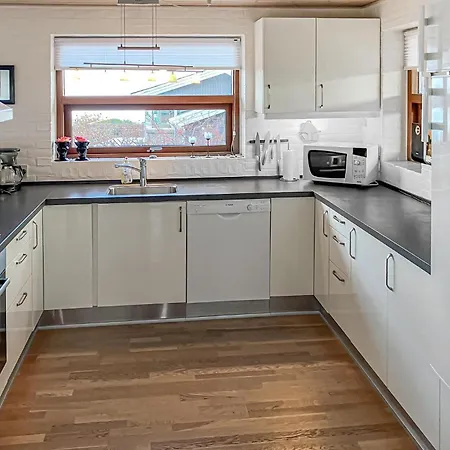 Casa de Férias Beautiful In With House Sea View